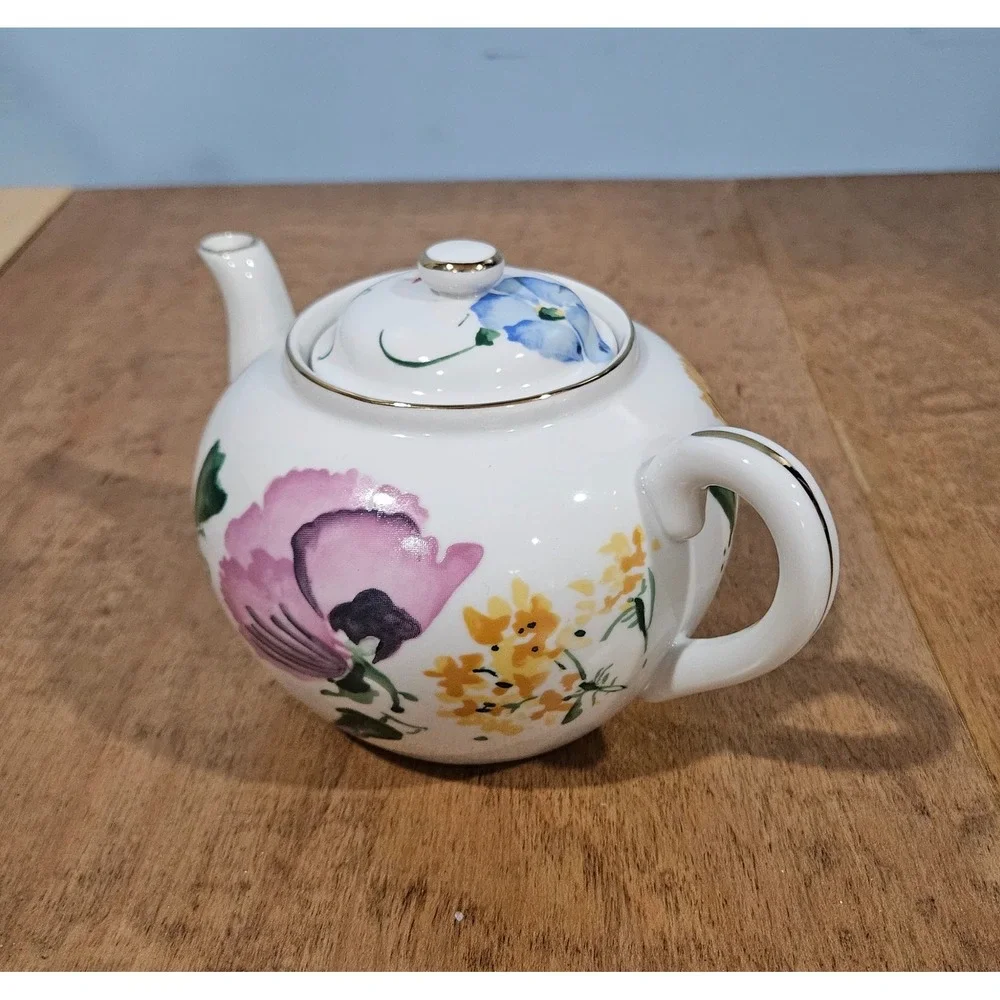Vintage Takahashi San Francisco Felice Teapot Floral Gold Trim Porcelain Japan